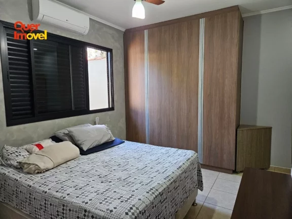 Imagem Casa em condomínio à venda em Ribeirão Preto-SP, Jardim Ouro Branco: 3 quartos, 1 suíte, 2 salas, 2 banheiros, 4 vagas.
