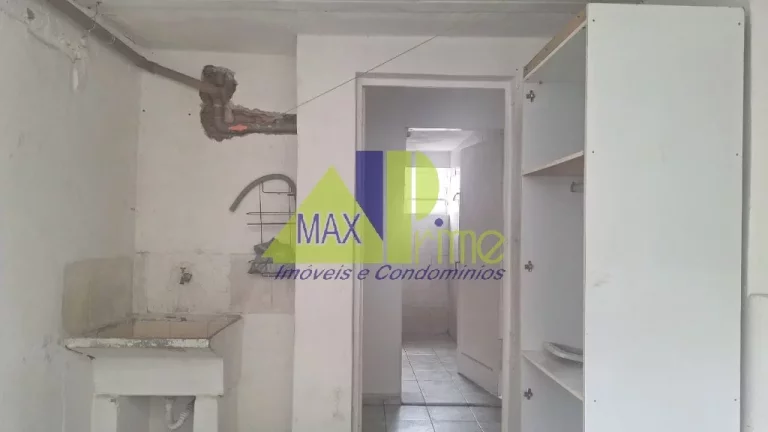 Imagem Casa para locação na Vila Guilhermina, São Paulo-SP: 2 quartos, 1 sala, 1 vaga de garagem, 100m².