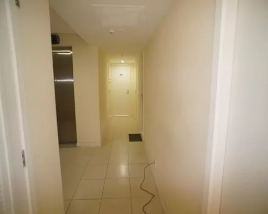 Imagem Rua Soares Caldeira - Madureira - Vendo sala de 22m² - Centro Empresarial Madureira - Aluguel R$500,00