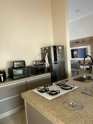 Imagem Casa Térrea em Condomínio: 3 Quartos Amplos e Piscina Privativa – Conforto e Exclusividade!