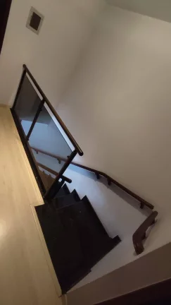 Imagem Sobrado de 219m² com 8 vagas, no Parque Marajoara, santo André, SP