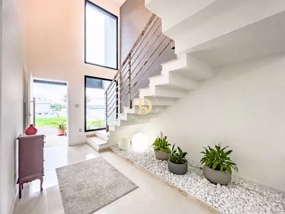 Imagem Casa - Cond. Golden Park - Jacareí - 3 Dormitórios (1 Suíte) - 200m²