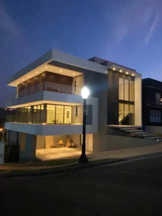 Imagem Casa em condomínio, com 6 quartos, piscina de borda infinita, automatizada, vista para mata