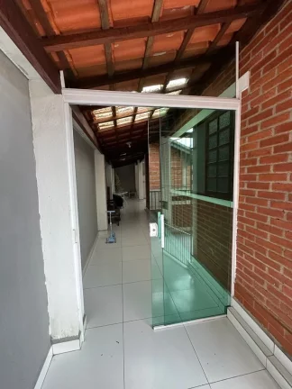 Imagem Sobrado com 3 dormitórios à venda, 215 m² por R$ 490.000,00 - Clube dos Oficiais - Suzano/SP