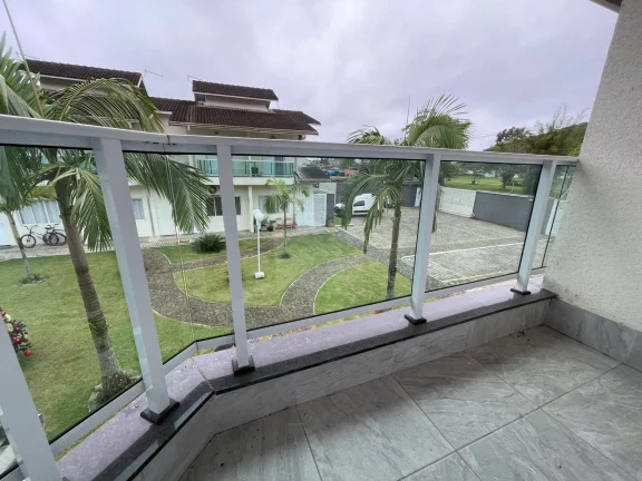 Imagem Sobrado à venda em Massaguaçu 2 dorm. R$420 mil – Caraguatatuba/SP