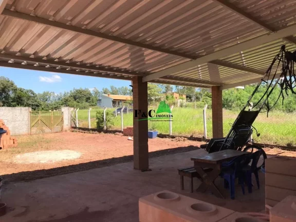 Imagem Chácara para Venda em Limeira, Área Rural de Limeira, 2 dormitórios, 1 banheiro, 4 vagas