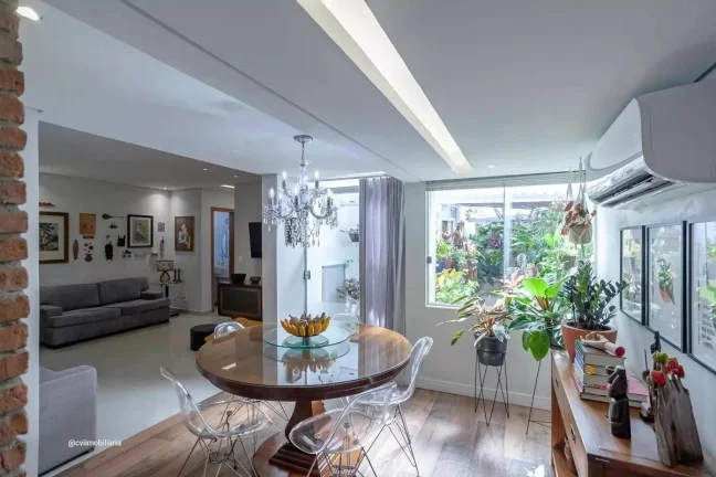 Imagem Este espaÃ§oso apartamento Ã© uma excelente opÃ§Ã£o para quem busca conforto e praticidades. Com trÃ...