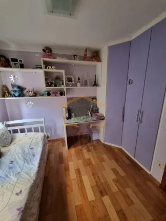 Imagem Apartamento espaçoso, 171m², 4 dormitórios, sendo 4 suítes (uma transformada em closet, reversí...
