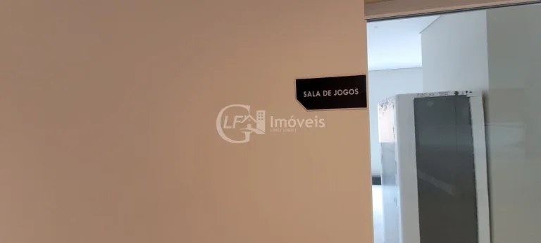 Imagem Apartamento de alto padrão com 4 quartos e 2 suítes, 2 salas, 5 banheiros e 3 vagas de garagem no Monte Castelo, Campo Grande-MS!