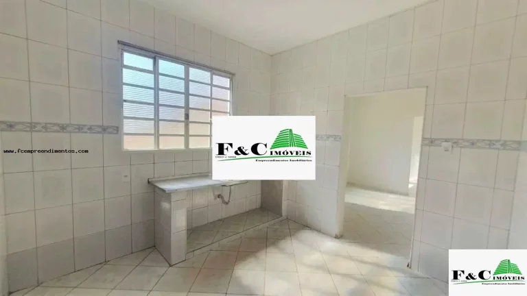 Imagem Casa para Locação em Limeira, Vila Esteves, 2 dormitórios, 1 banheiro, 3 vagas