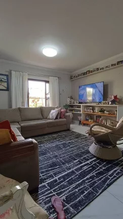 Imagem CASA DE ESQUINA COM 3 QUARTOS NO ITAUM