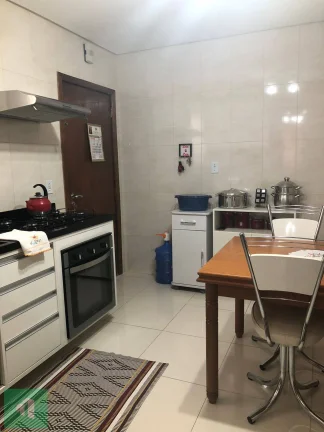 Imagem Casa à venda em São Paulo, Vila Liviero, com 2 quartos