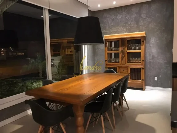 Imagem Casa térrea em condomínio fechado mobiliada e decorada