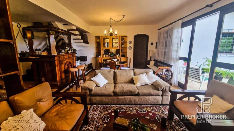 Imagem Casa à venda, 172 m² por R$ 1.700.000,00 - Granja Guarani - Teresópolis/RJ