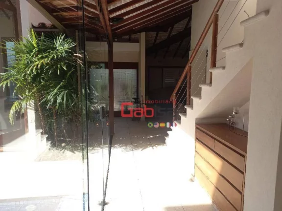 Imagem Casa com 5 dormitórios à venda, 294 m² por R$ 3.800.000,00 - Loteamento Triangulo de Buzios - Armação dos Búzios/RJ