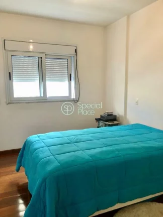 Imagem Excelente apartamento de 245 m², living para dois ambientes, varanda gourmet, 04 suítes com armár...