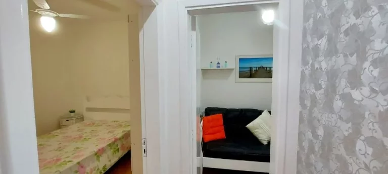 Imagem Apartamento com 2 dormitórios à venda, 52 m²- Pitangueiras - Guarujá/SP