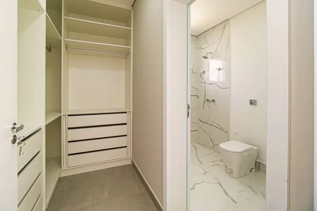 Imagem Casa de condomínio à venda em Itu, Jardim Villas do Golf, com 4 quartos, 331m2