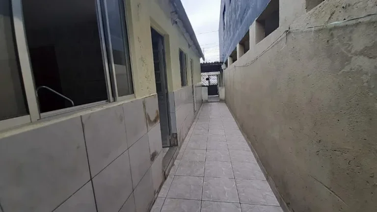 Imagem Casa para Venda por R$240.000,00 com 125m², 2 dormitórios, 2 vagas e 1 banheiro - Jardim japao, Itaquaquecetuba / SP - Cód. 13641
