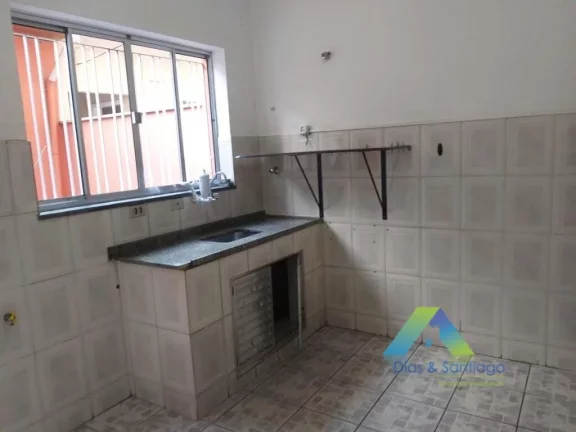 Imagem Excelente sobrado de 90m², próximo ao Aeroporto de Congonhas, 2 dormitórios, 1 vaga, edícula, bairro tranquilo, residencial e sem barulho de avião.