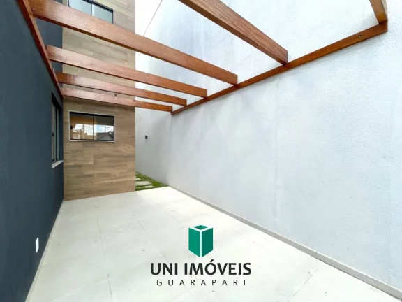 Imagem A venda uma linda casa duplex com 3 quartos sendo 2 Suítes, acabamento de alta qualidade - Guarapari
