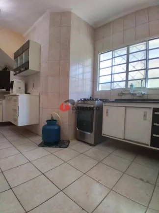Imagem Sobrado à venda 1 Quarto, 2 Vagas, 136M², Jardim Paraíso, Santo André - SP