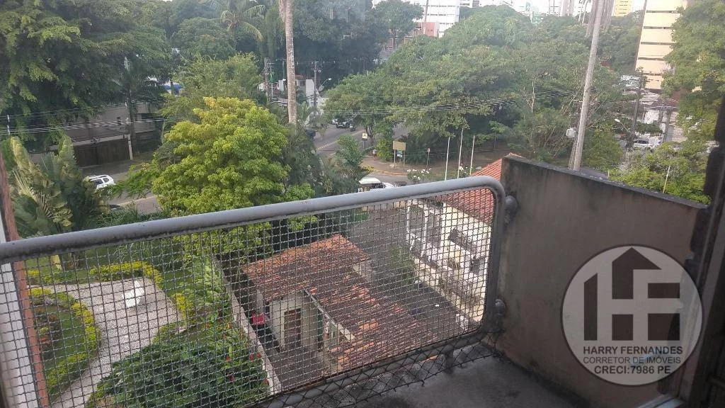 Imagem Apartamento com 3 Quartos à Venda, 200 m² em Casa Forte - Recife