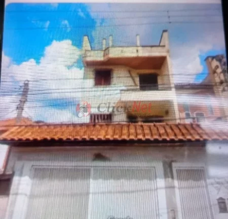 Imagem Sobrado à Venda no bairro Santa Terezinha em São Bernardo com 3 suítes e 5 vagas