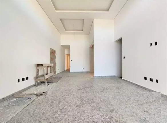 Imagem Casa duplex à venda, 3 quartos, 1 suíte, 2 vagas, Santa Mônica - Belo Horizonte/MG