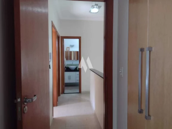 Imagem Sobrado Isolado com 3 dorms Aparecida Santos-Sp