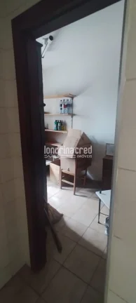 Imagem Apartamento no Edifício Mediterrâneo com 3 Quartos (1 Suíte), 4 Banheiros, Sacada, Sala Ampla, Cozinha e 2 Vagas de Garagem – Conforto e Espaço!