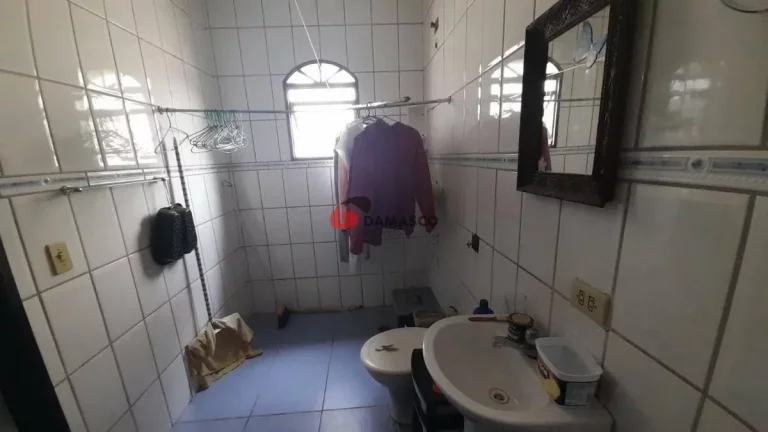 Imagem Sobrado à venda 3 Quartos, 1 Suite, 2 Vagas, 190M², Vila Lúcia, São Paulo - SP