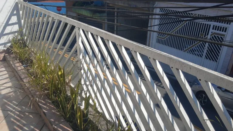 Imagem Sobrado Maravilhoso e Grande 237 m² 3 Dormitórios sendo 1 Suite e 2 Vagas