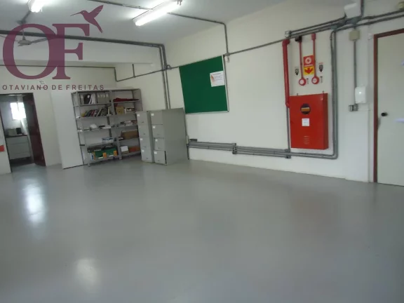 Imagem Ótimo galpão com 3.600m² para locação - Itatiba - SP