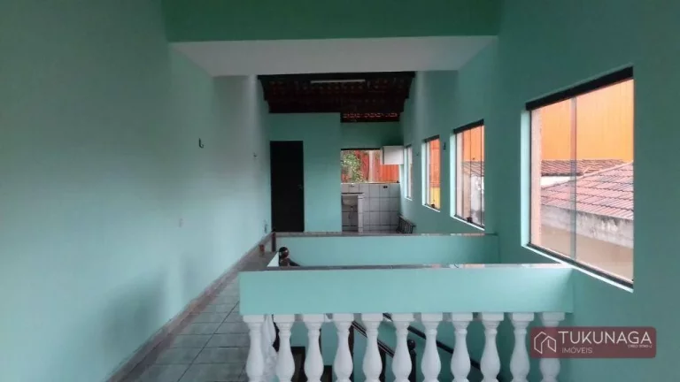 Imagem Sobrado com 3 quartos à venda, 220 m² por R$ 880.000 - Parque Renato Maia - Guarulhos/SP