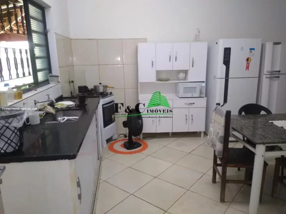 Imagem Chácara Condomínio para Venda em Limeira, Loiolas, 3 dormitórios, 1 suíte, 2 banheiros, 15 vagas