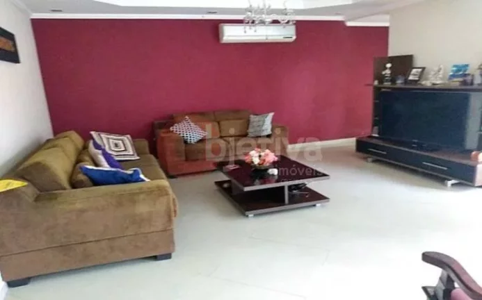 Imagem Casa com 6 dormitórios à venda, 200 m² por R$ 1.500.000,00 - Jardim Excelsior - Cabo Frio/RJ