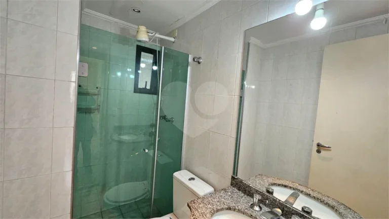 Imagem Apartamento à venda com 3 quartos, sendo 1 suíte, no condomínio Phoenix, São Paulo - SP