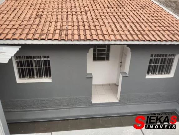 Imagem Casa comercial para venda ou locação em São Paulo-SP, Tatuapé: 5 quartos, 3 banheiros, 2 vagas, 200m². Venha conferir!