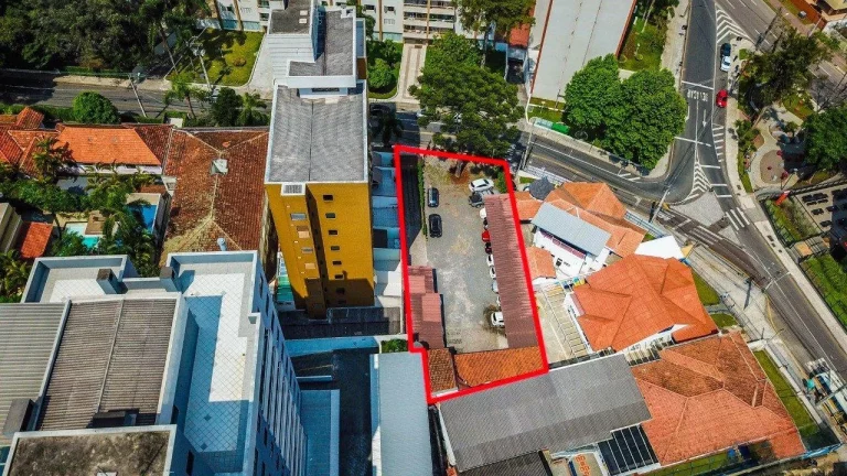 Imagem Terreno Centro Cívico