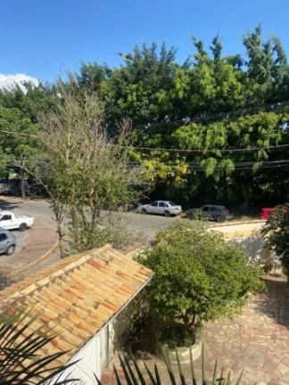 Imagem IMÓVEL NO VILA BRANCA, PODENDO SER USADO COMO PONTO COMERCIAL