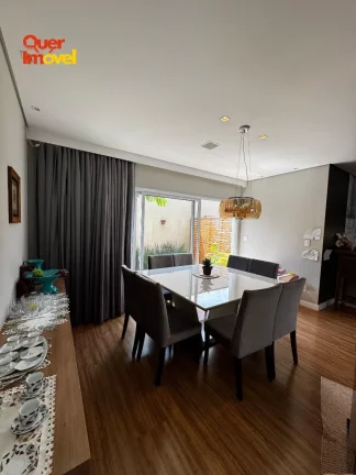Imagem Imperdível! Casa à venda em Cravinhos-SP, 3 quartos, 1 suíte, 2 salas, 3 banheiros, 4 vagas de garagem, 170m². Aproveite!