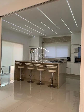 Imagem Casa em Condomínio a Venda no bairro Residencial e Empresarial Alphaville - Ribeirão Preto, SP