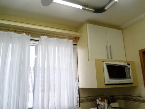 Imagem Apartamento com 2 dormitórios à venda por R$ 450.000 - Encruzilhada - Santos.