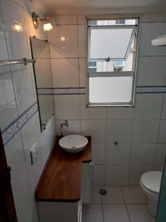 Imagem Apartamento com 2 dormitórios à venda, 49 m² por R$ 247.000 - Vila Luzita - Santo André/SP