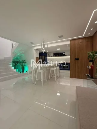 Imagem Oportunidade em BOA VIAGEM: 260m², 03qts, 01suite, 02 vagas/PORTEIRA FECHADA...