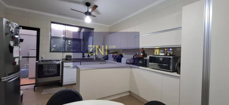 Imagem Casa à Venda no Parque Residencial Lagoinha R 1503