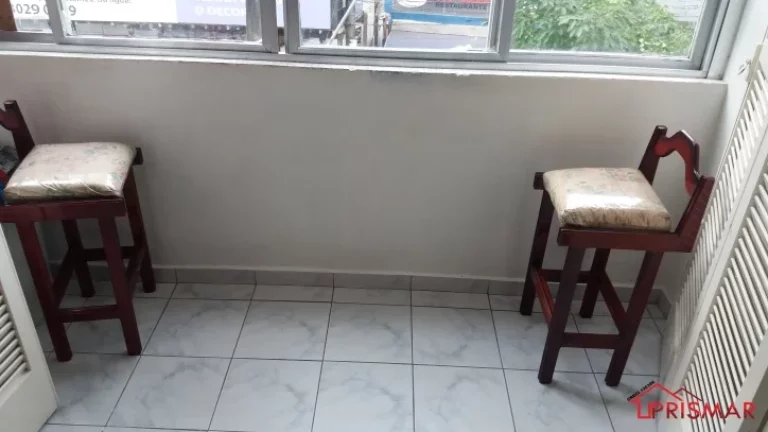 Imagem Vende-se apartamento Frente 2 dormitorios Gonzaga 1 vaga