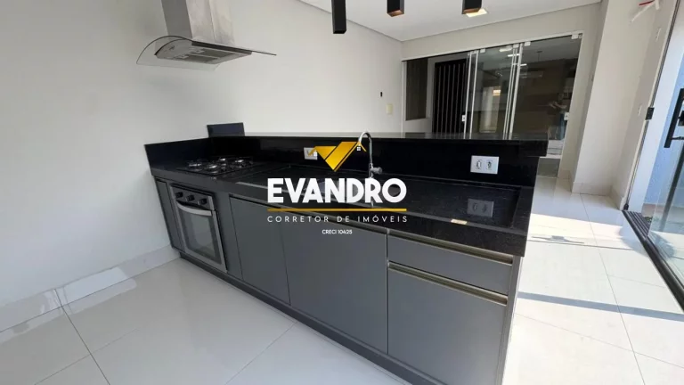Imagem Casa em Condomínio para Venda em Cuiabá / MT no bairro Jardim Imperial