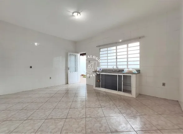 Imagem Casa Comercial a Venda no bairro Parque Residencial Cidade Universitária - Ribeirão Preto, SP